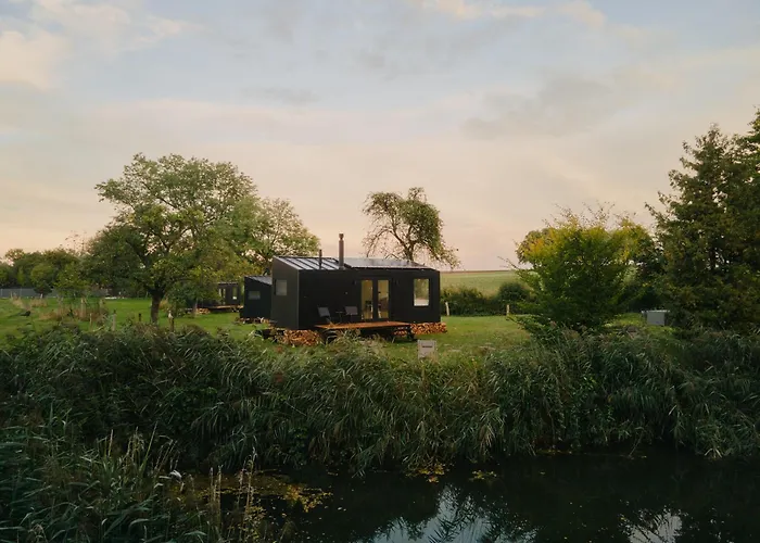 Hytte Raus Tiny House Auf Dem Land Mit Hoftieren Und Sauna
